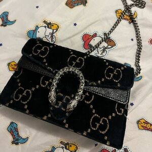 Gucci purse